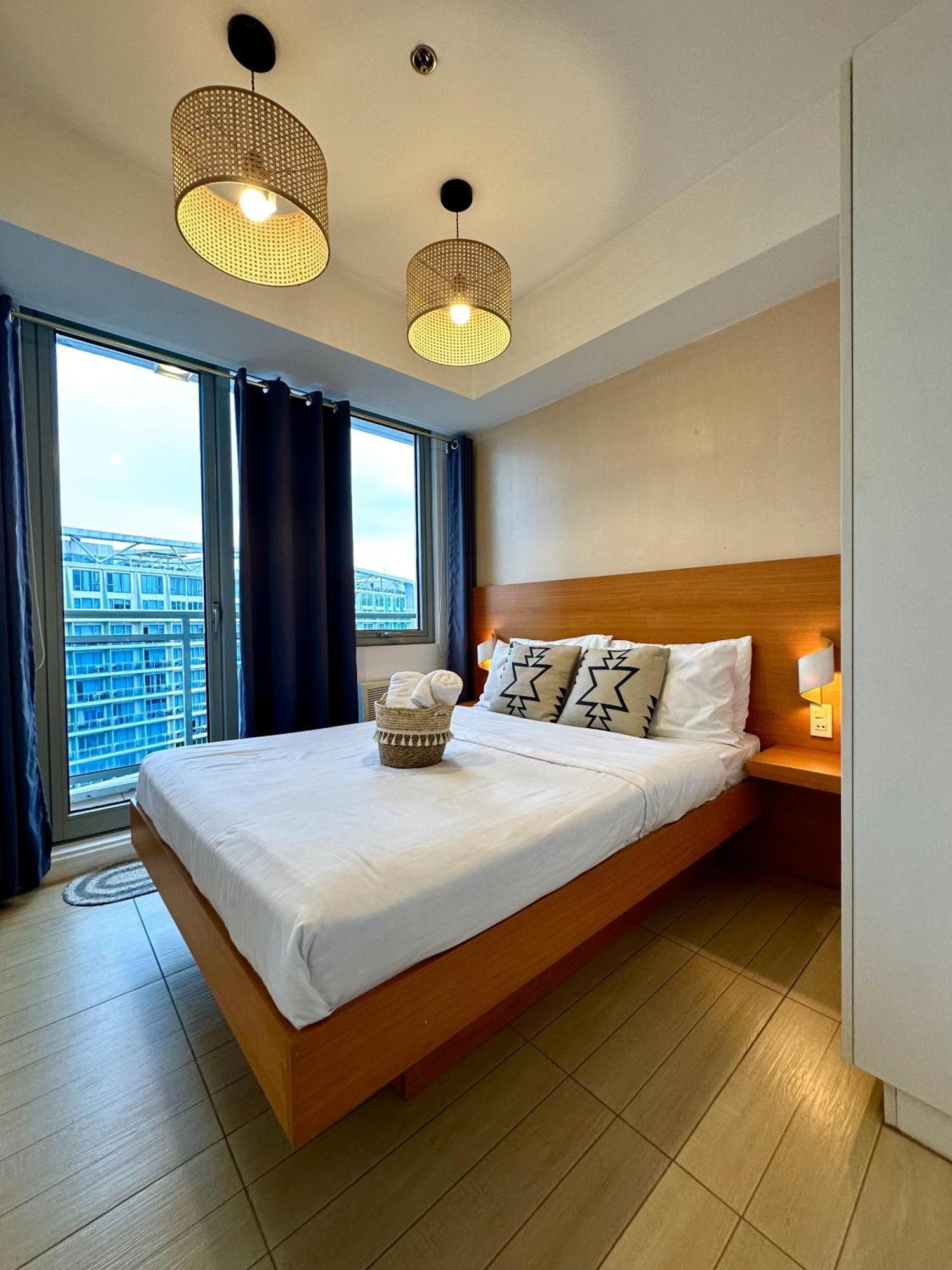 The Bahamas & Maldives At Azure Residences Paranaque 15 Mins Airport T3 Manila