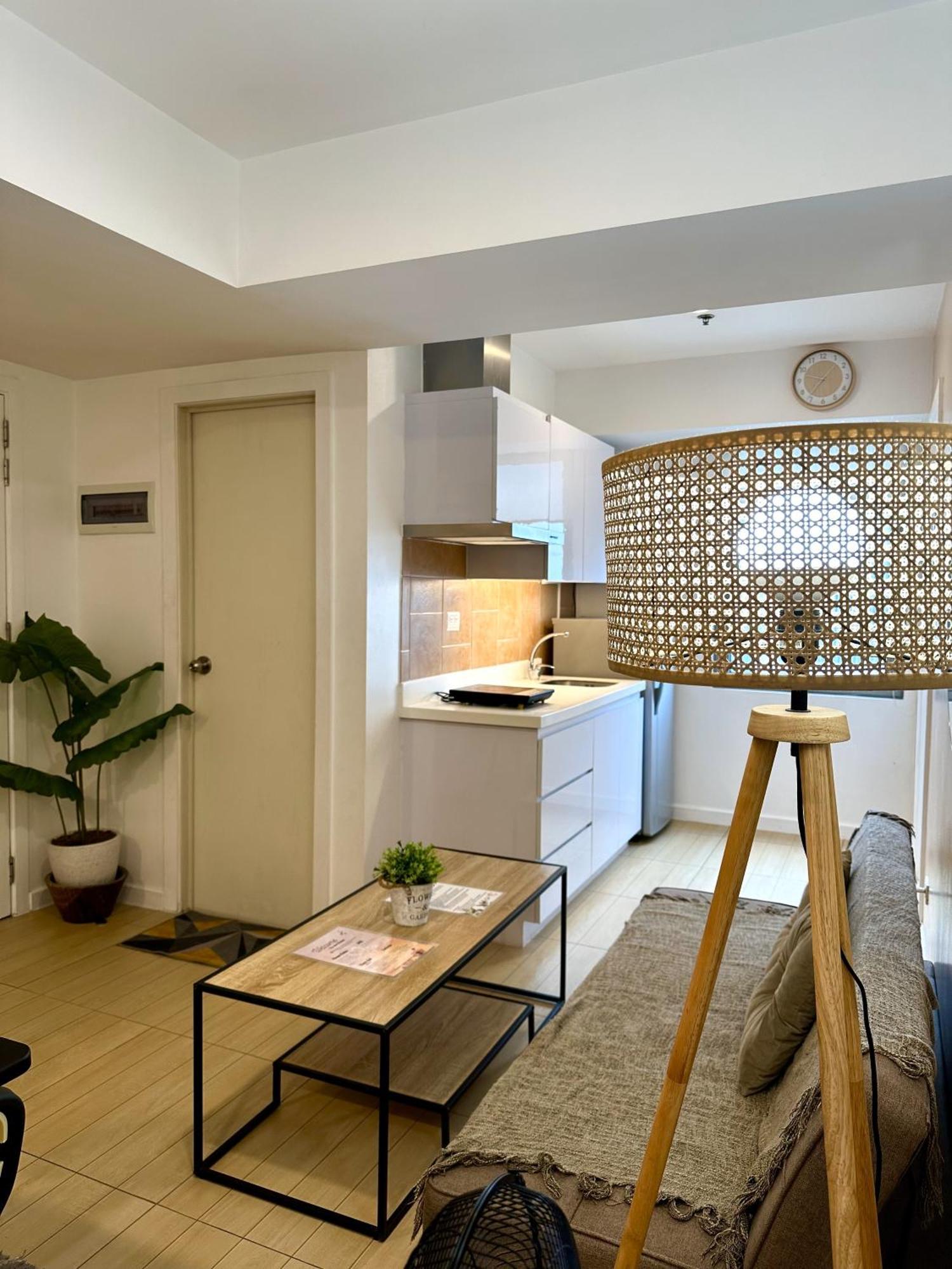 The Bahamas & Maldives At Azure Residences Paranaque 15 Mins Airport T3 *
